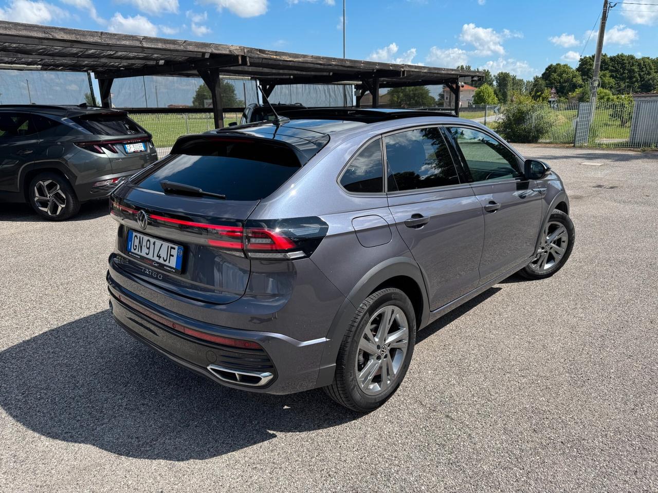Volkswagen Taigo 1.0 tsi R-Line 110cv dsg TECH PACK . GARANZIA VOLKSWAGEN