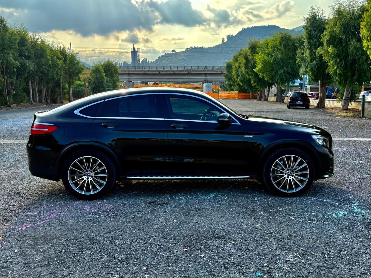 MERCEDES-BENZ GLC 220 D 4 MATIC AMG PREMIUM IVA ESPOSTA