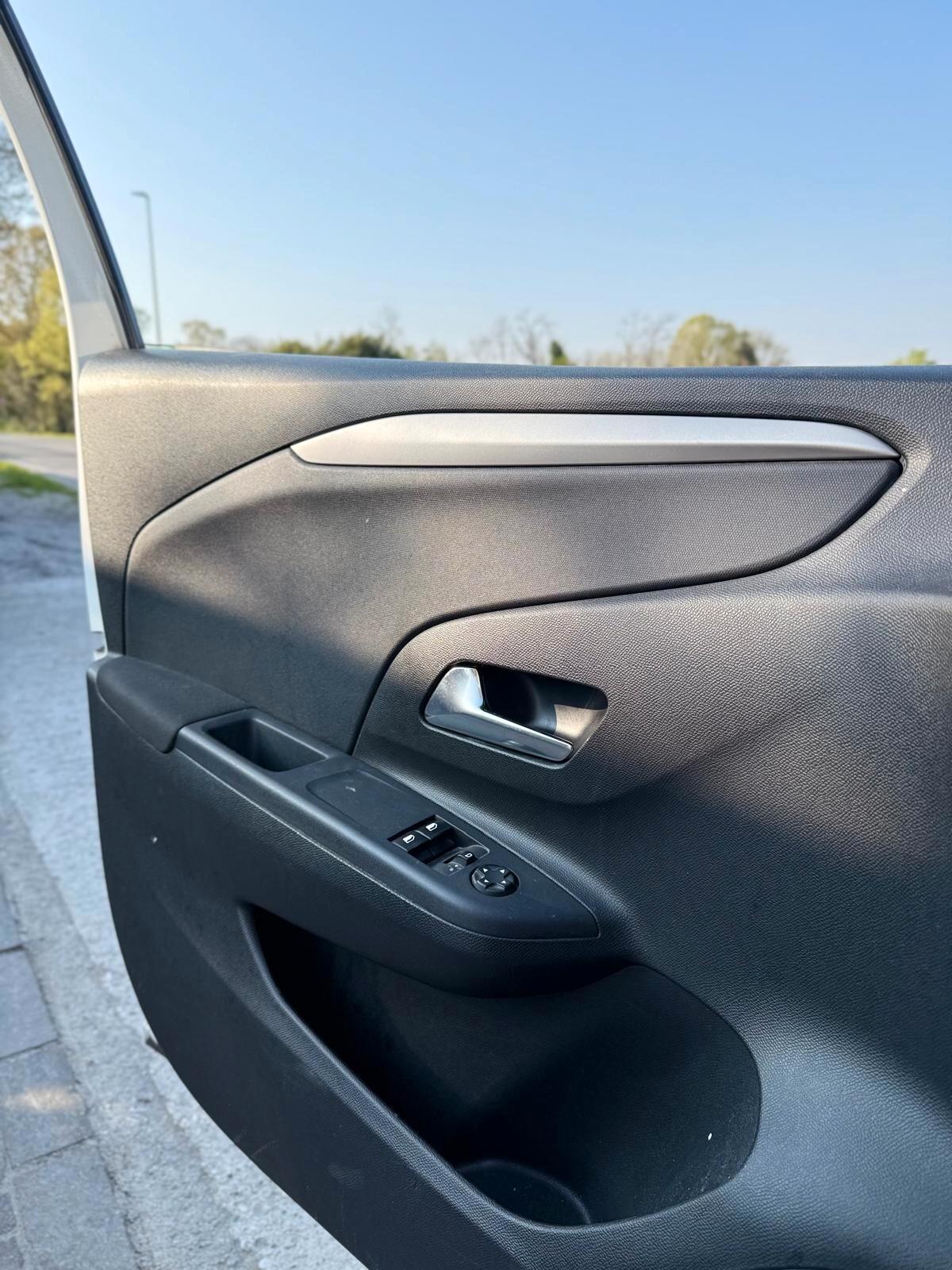 Opel Corsa 1.5 diesel 100 CV GS Line