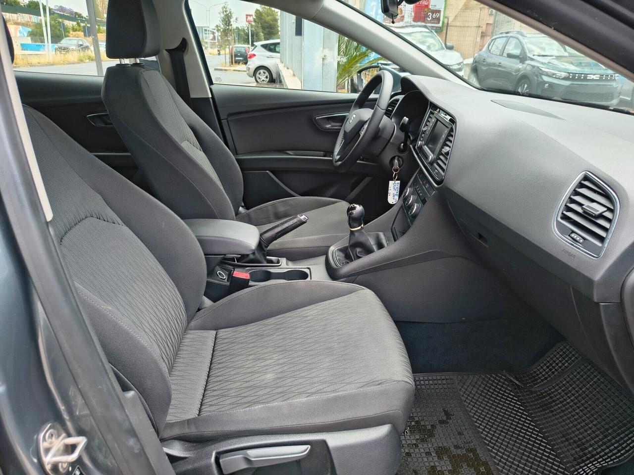 SEAT LEON UNICOPROPRIETARIO 1.6 DIESEL ANNO 2015