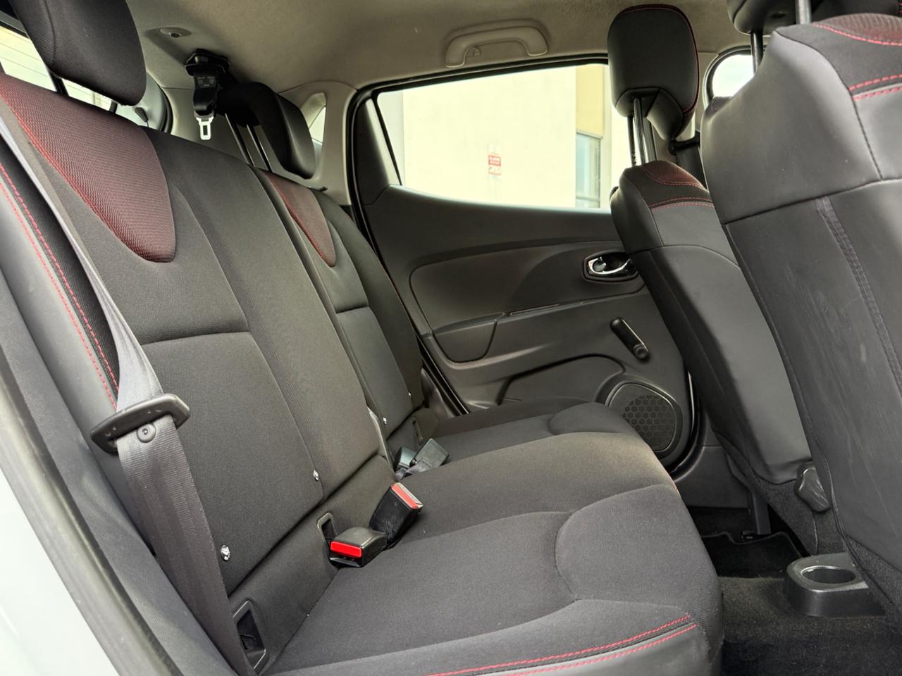 Renault Clio 1.2 75CV GPL 5P.