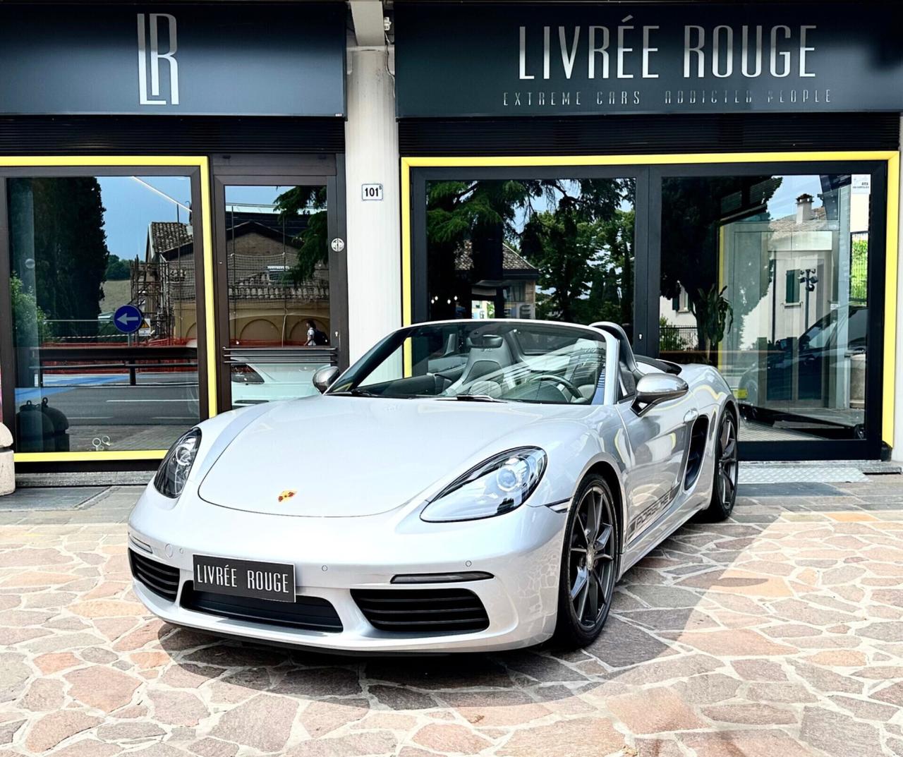 Porsche 718 Boxster 2.0 T