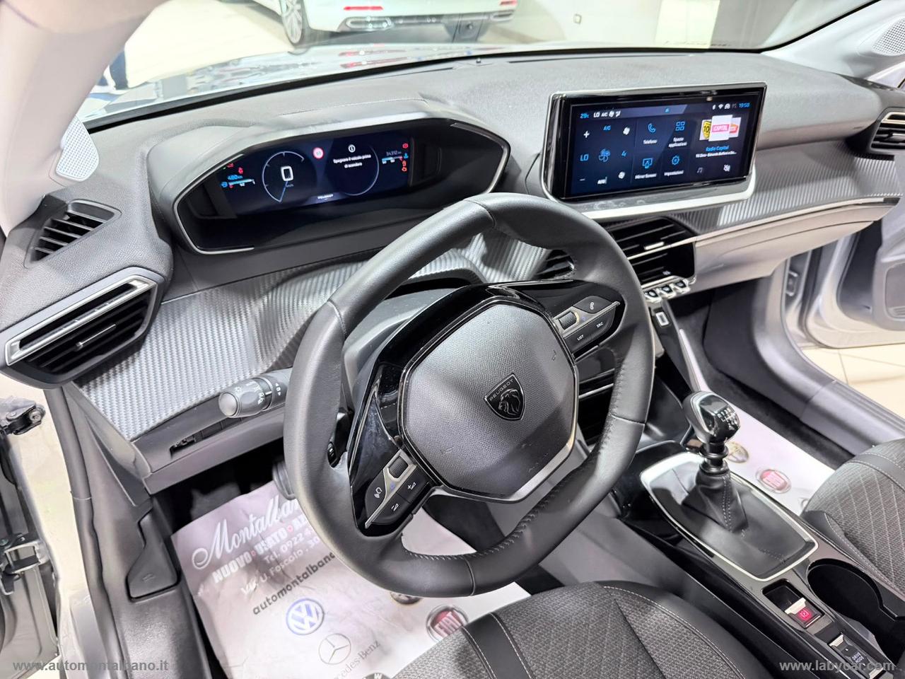PEUGEOT 208 PureTech 100 S&S 5p. Allure