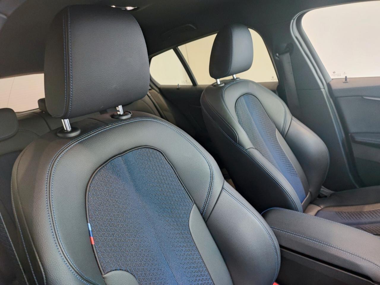 Bmw 118 118d 5p. Msport