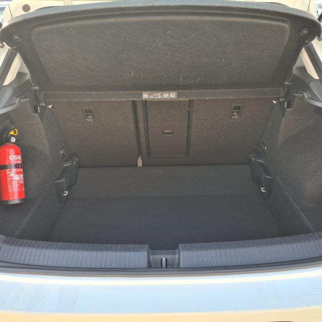 VOLKSWAGEN T-Roc 1.6 TDI SCR Business BlueMotion Technology