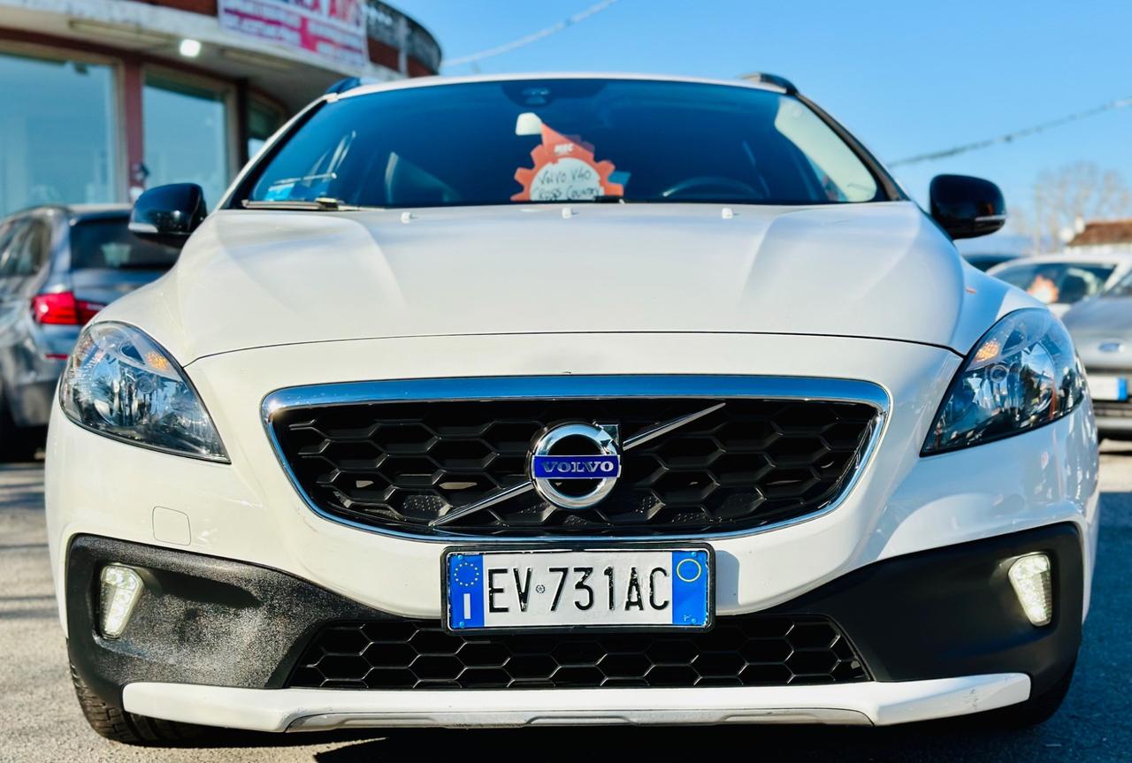 Volvo V40 Cross Country 2014 D2 1.6 Summum garanzia 12 mesi ! ! !