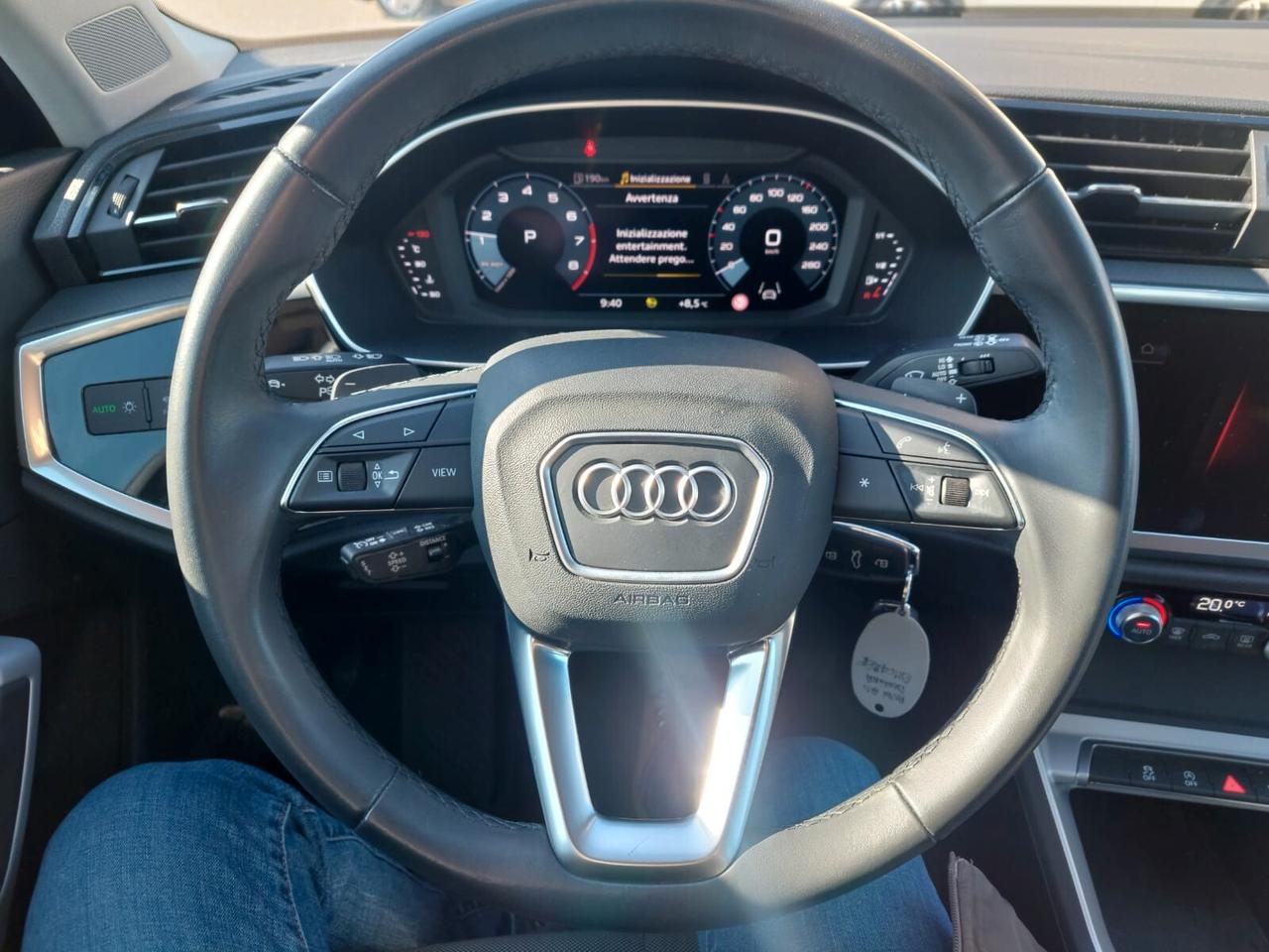 AUDI Q3 1.5 BENZINA 150CV AUTOMATICO