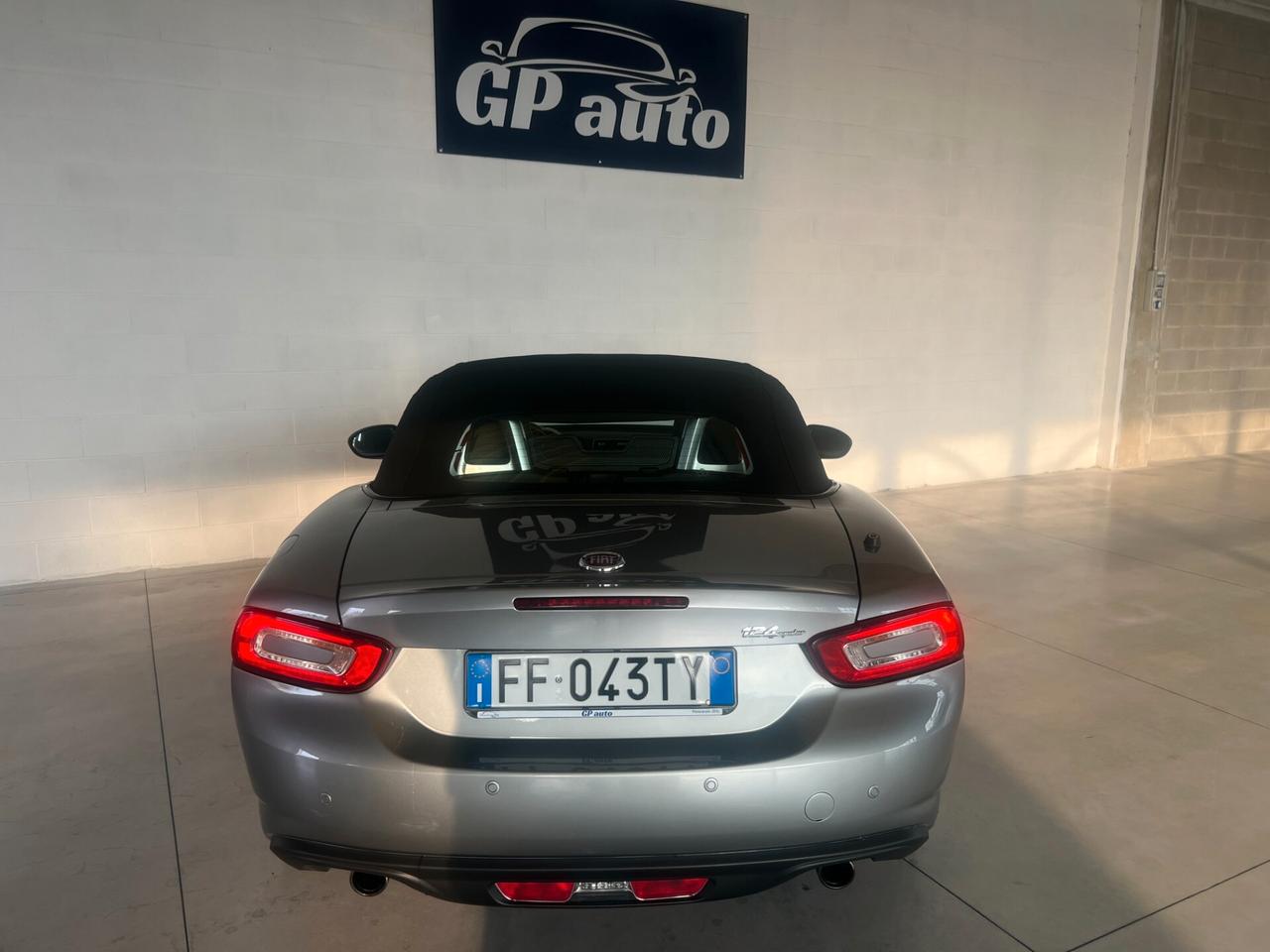 Fiat 124 Spider 1.4 MultiAir ANNO 2017 KM 135.227
