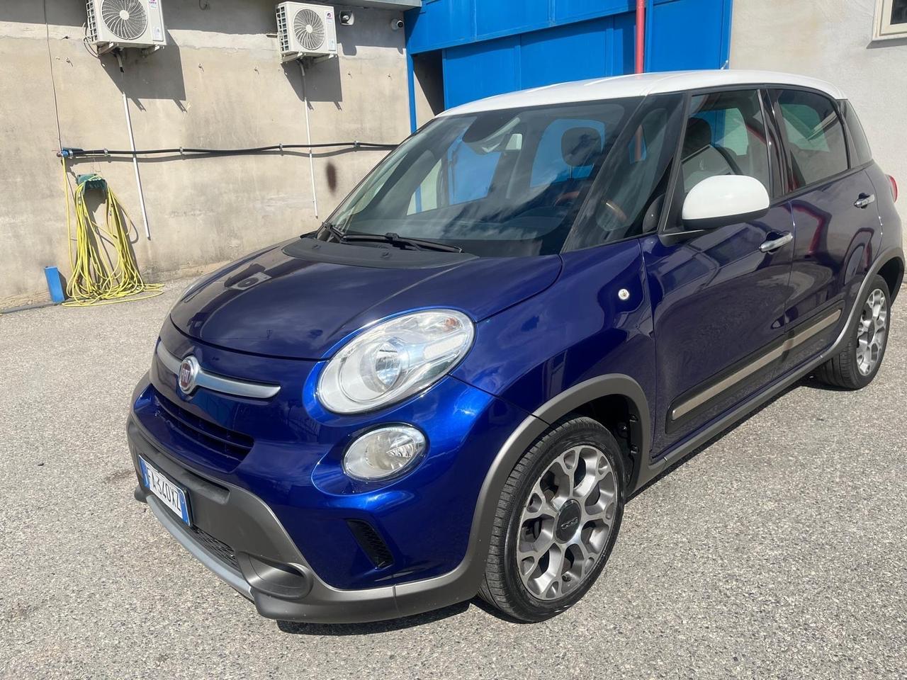 Fiat 500L trekking 1.6 mjt/105cv-full-2015