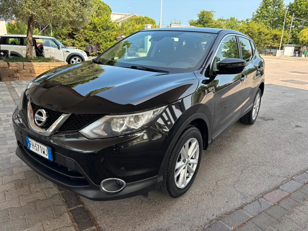 Nissan Qashqai 1.5 dCi N-Vision