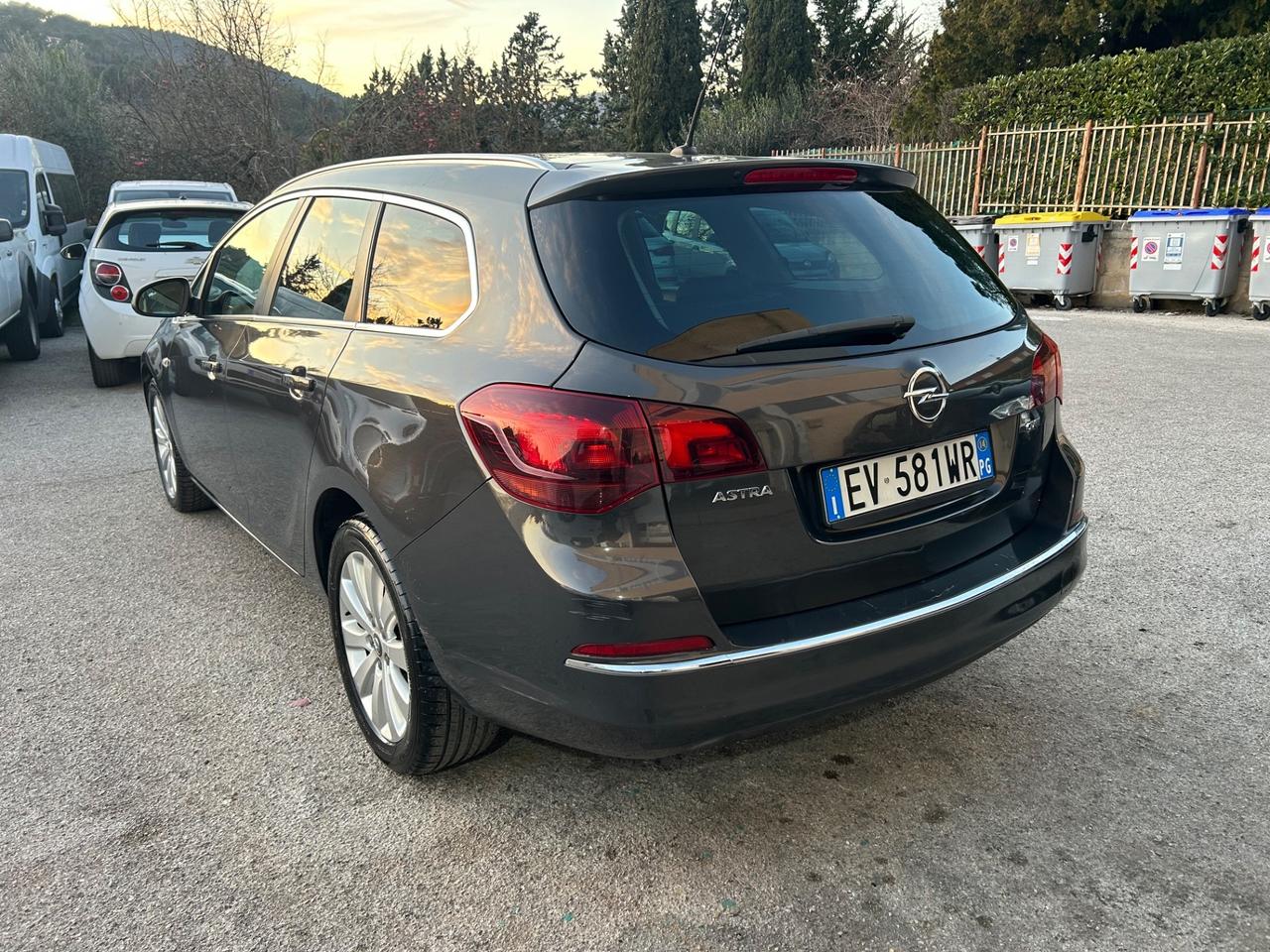 Opel Astra 1.6 CDTI 136CV EcoFLEX S&S Sports Tourer Cosmo