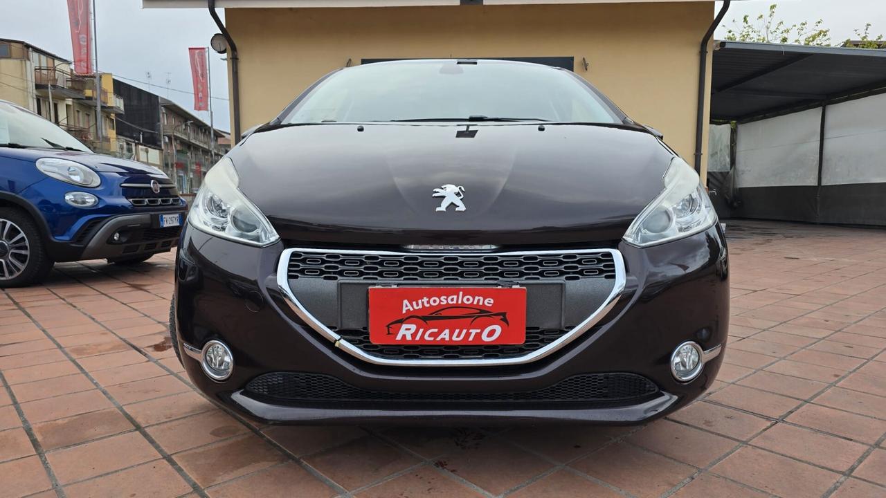 Peugeot 208 1.6 e-HDi 92 CV Stop&Start 5 porte Allure
