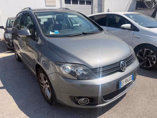 VOLKSWAGEN Golf Plus 1.6 TDI DPF Highline senza nessun lavoro da fare