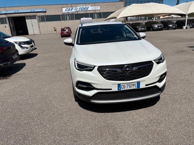 Opel Grandland X 1.6 Hybrid Plug-in aut. FWD