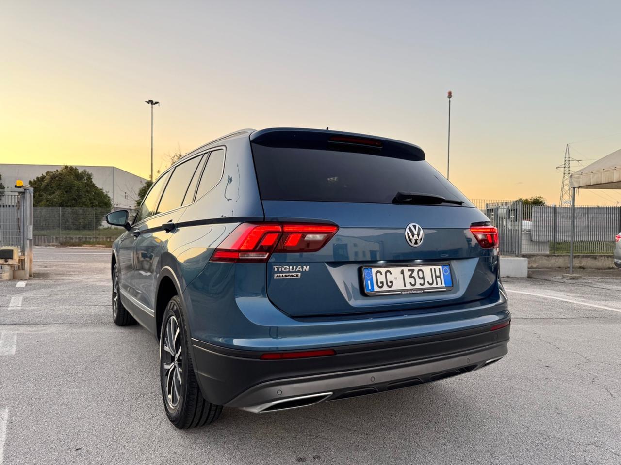 VOLKSWAGEN TIGUAN Allspace 2.0 - 7 Posti Led Navi