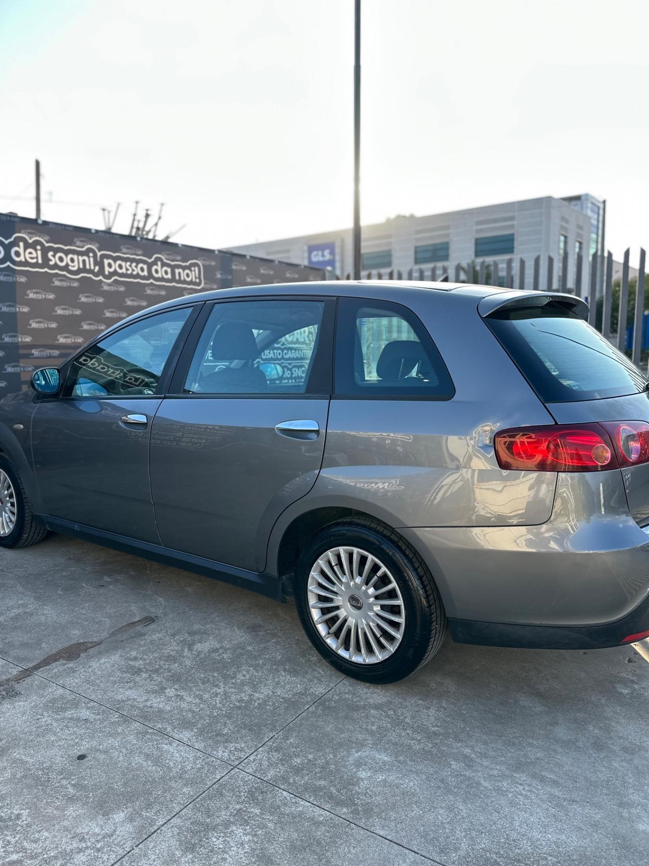 FIAT CROMA (anno 2009)