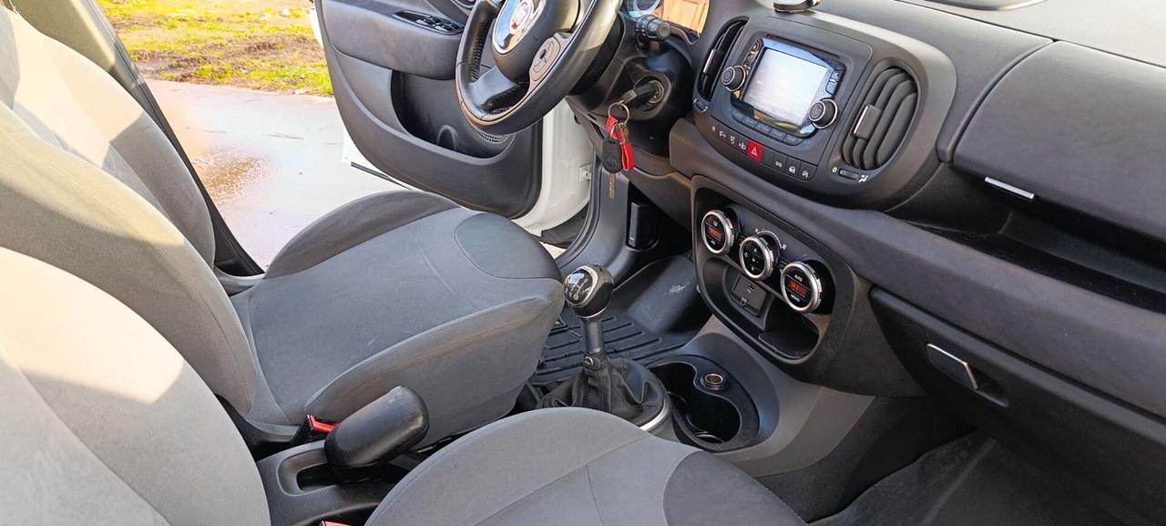 7POSTI Fiat 500L 7 POSTI Living 1.3 Multijet 95 CV