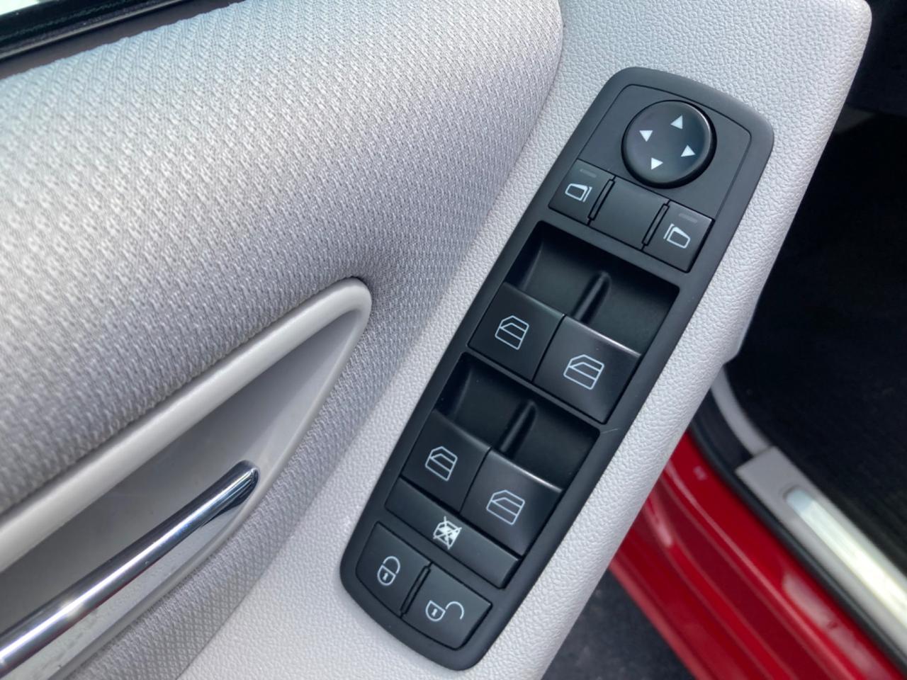 MERCEDES CLASSE A 150 KM 158.839 (DA VETRINA)