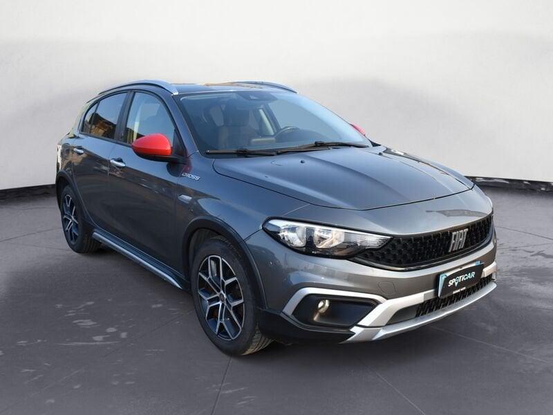 FIAT Tipo Cross 1.5 T4 130cv Hybrid DCT Cross