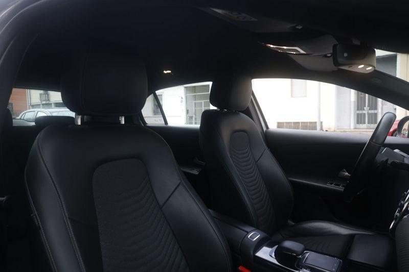 Mercedes-Benz Classe A A 180 d Premium auto Unicoproprietario