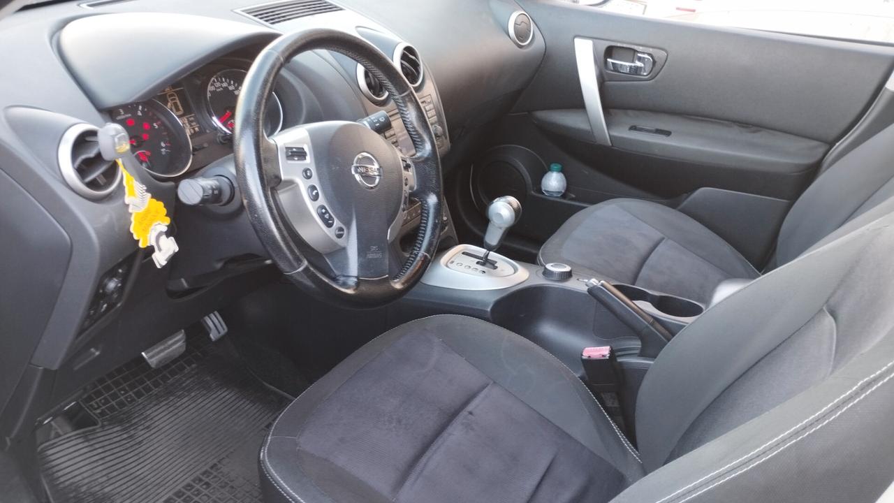 Nissan Qashqai Qashqai+2 2.0 dCi DPF 4WD aut. n-tec