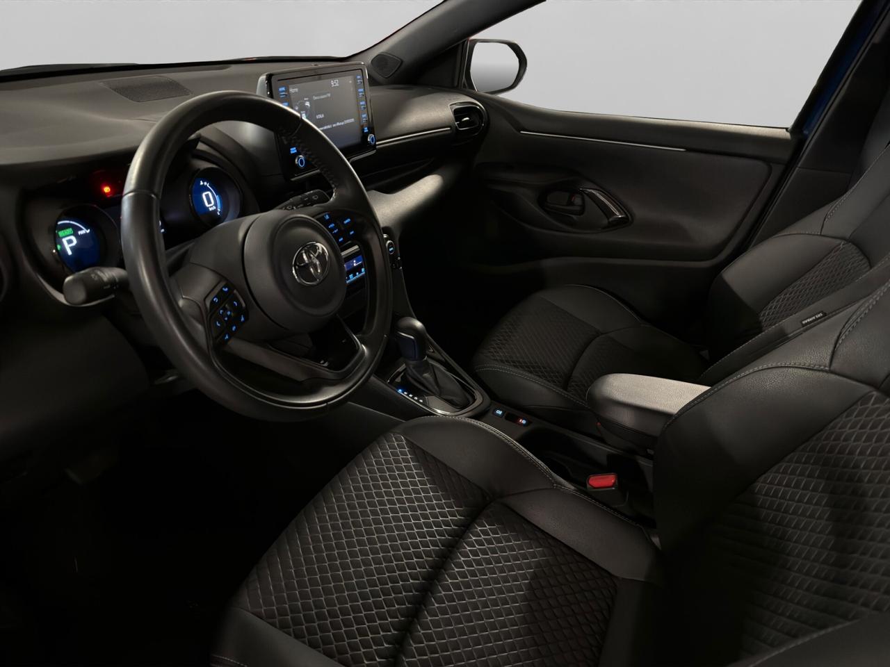 Toyota Yaris 1.5 Hybrid 5 porte Lounge