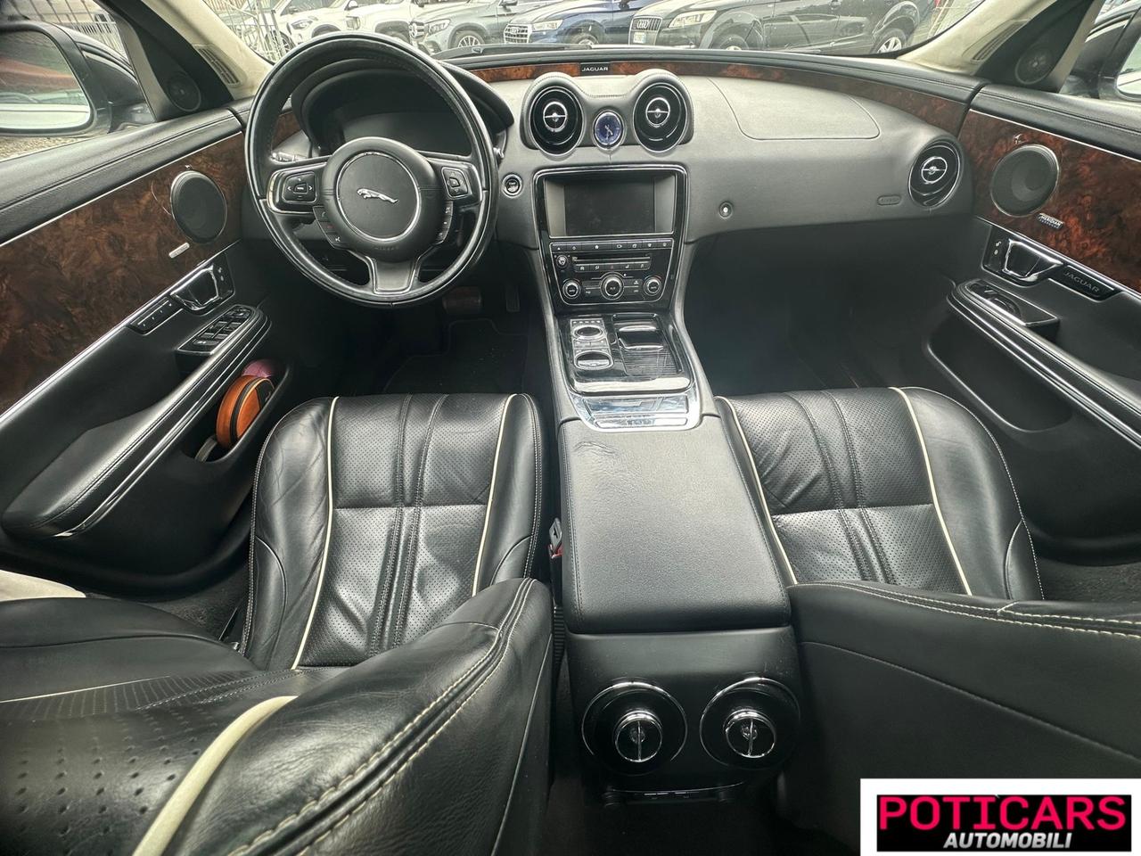 Jaguar XJ 3.0 V6 S/C 340 CV AWD R-Sport