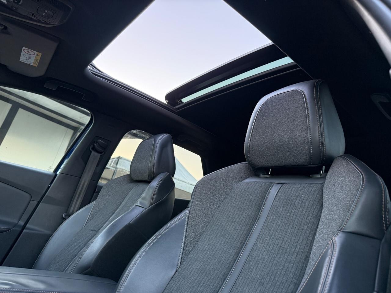 Peugeot 3008 Blue HDi 120 GT Line Tetto Apribile