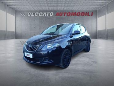 Lancia Ypsilon Ypsilon 1.0 firefly hybrid Silver s&s 70cv 5p.ti