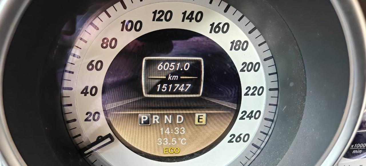 Mercedes C 220 CDI BlueEfficiency Avantgarde c/bixeno Berlina