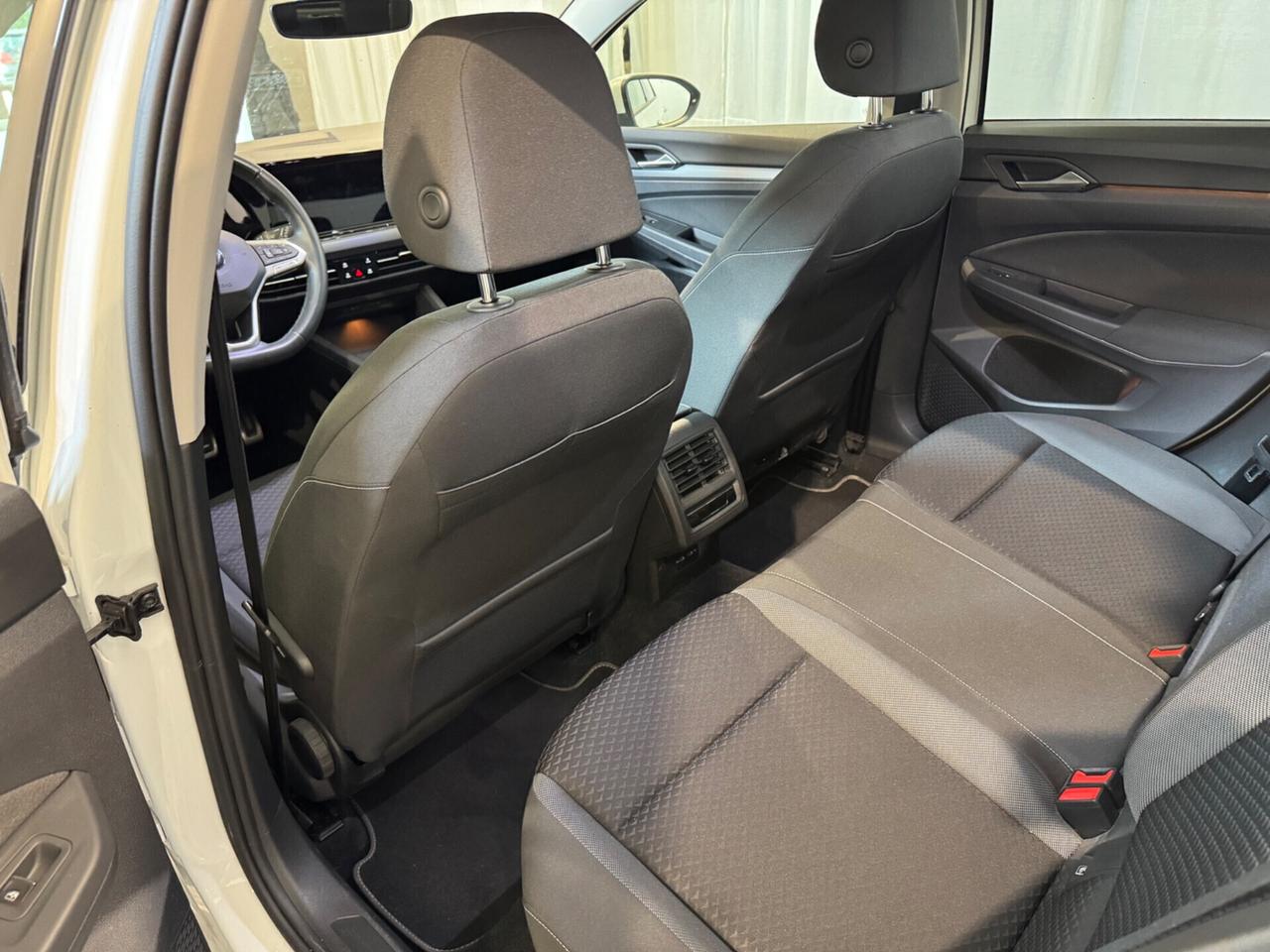 Volkswagen Golf 1.5 eTSI 150 CV EVO ACT DSG Life