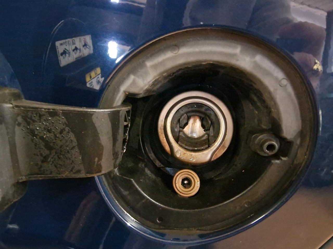 Ford Fiesta 1.4 3p. Bz.- GPL Titanium, 165 mila chilometri ok neopatentato.