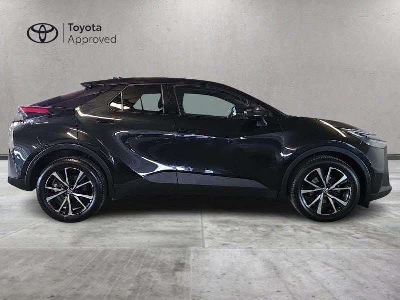 Toyota C-HR (2023-) 2.0 HV Trend