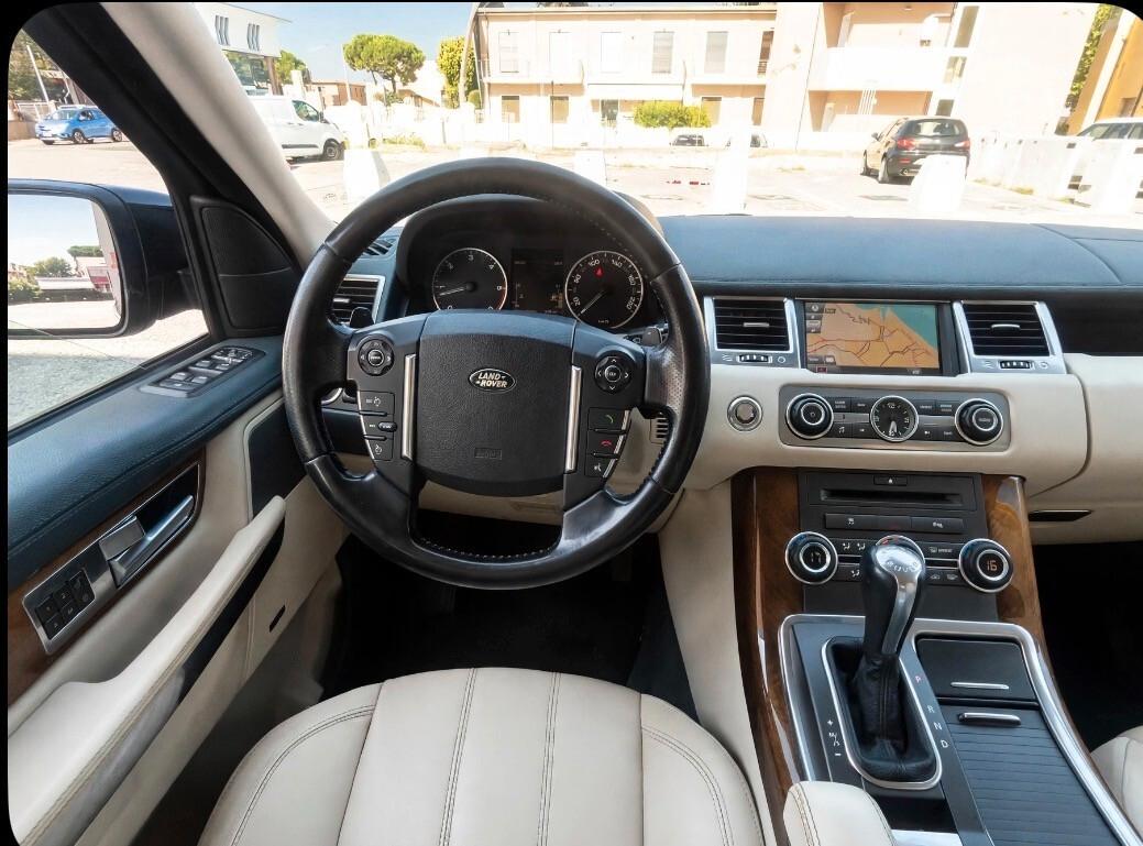 RANGE ROVER SPORT 3.0 HSE 5p NAVI CERCHI 20 PELLE TOTALE