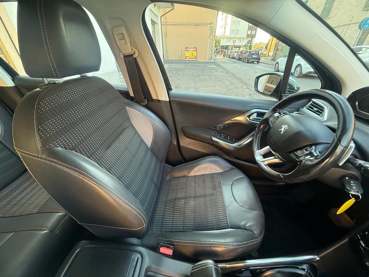 Peugeot 2008 1.6 e-HDi 92 CV Stop&Start robotizzato Active