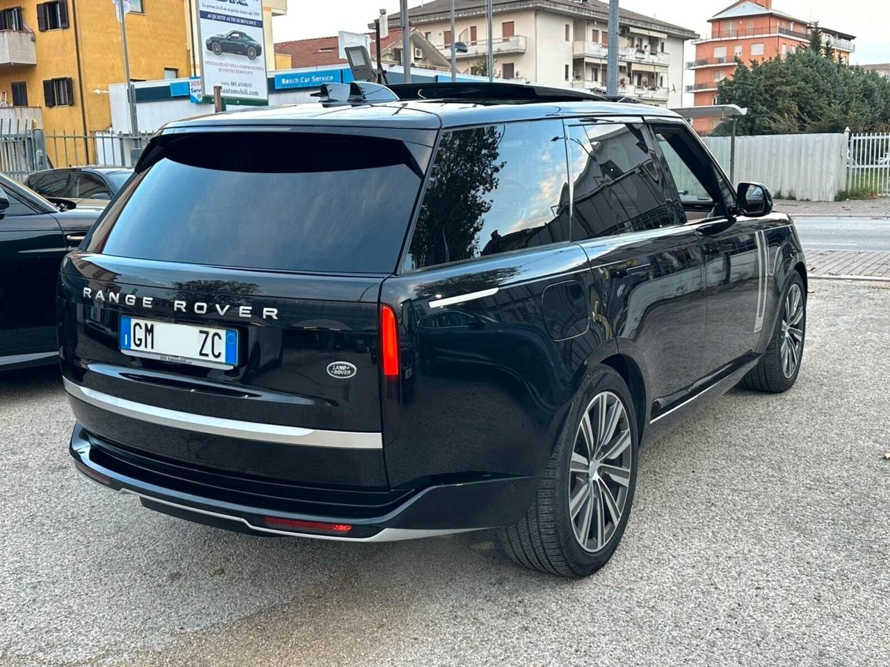 LAND ROVER RANGE ROVER AUTOBIOGRAPHY P530 4.4 V8 STRAFULL