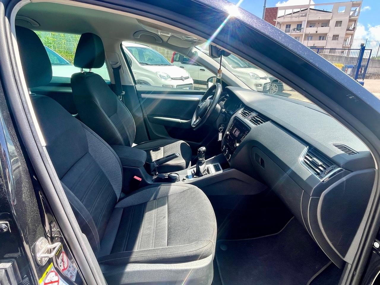 Skoda Octavia 2.0 TDI CR Wagon Executive