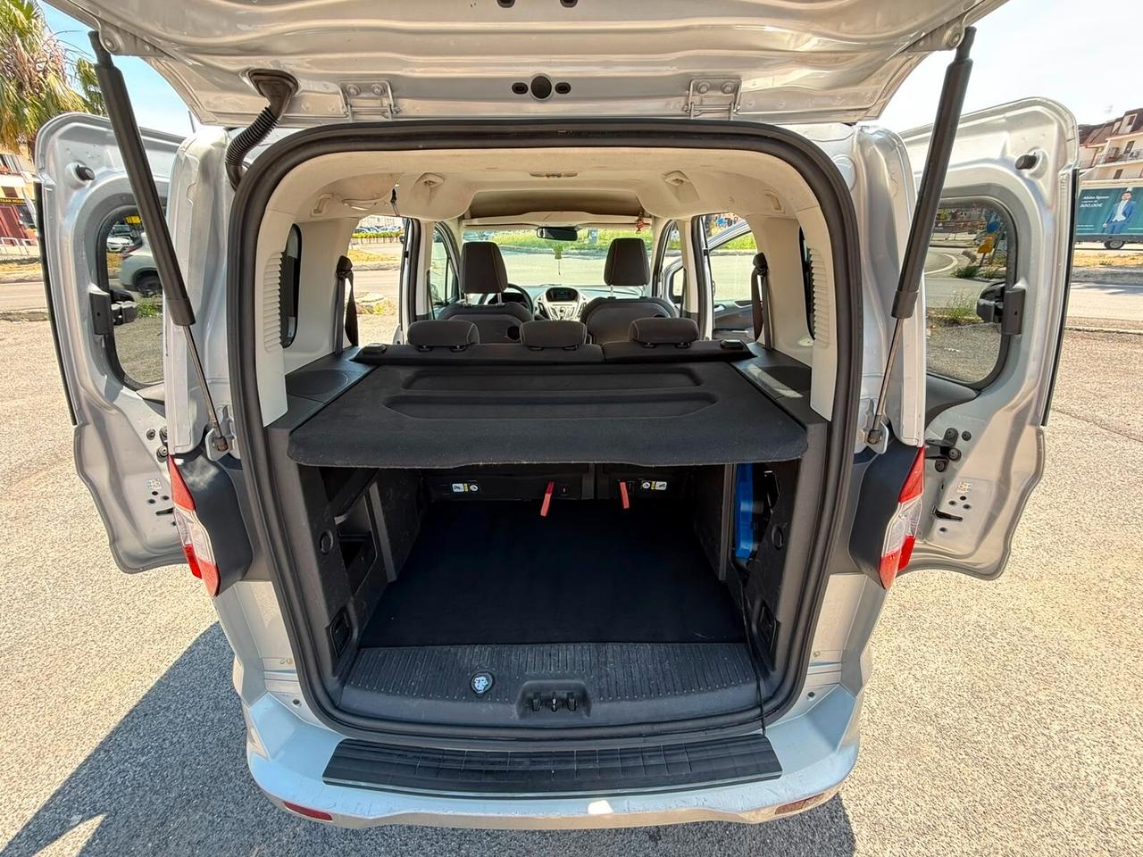 FORD TOURNEO COURIER TITANIUM 5POSTI AUTO 1.5TDCI 75CV