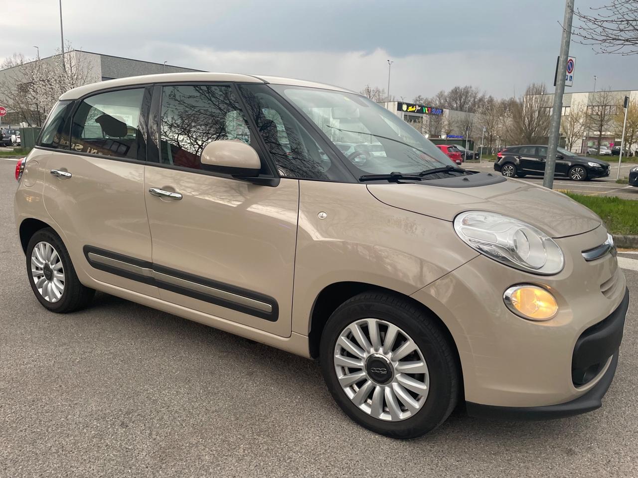 Fiat 500L 1.4 95 CV Lounge*Neopatentati*Solo 69000km*