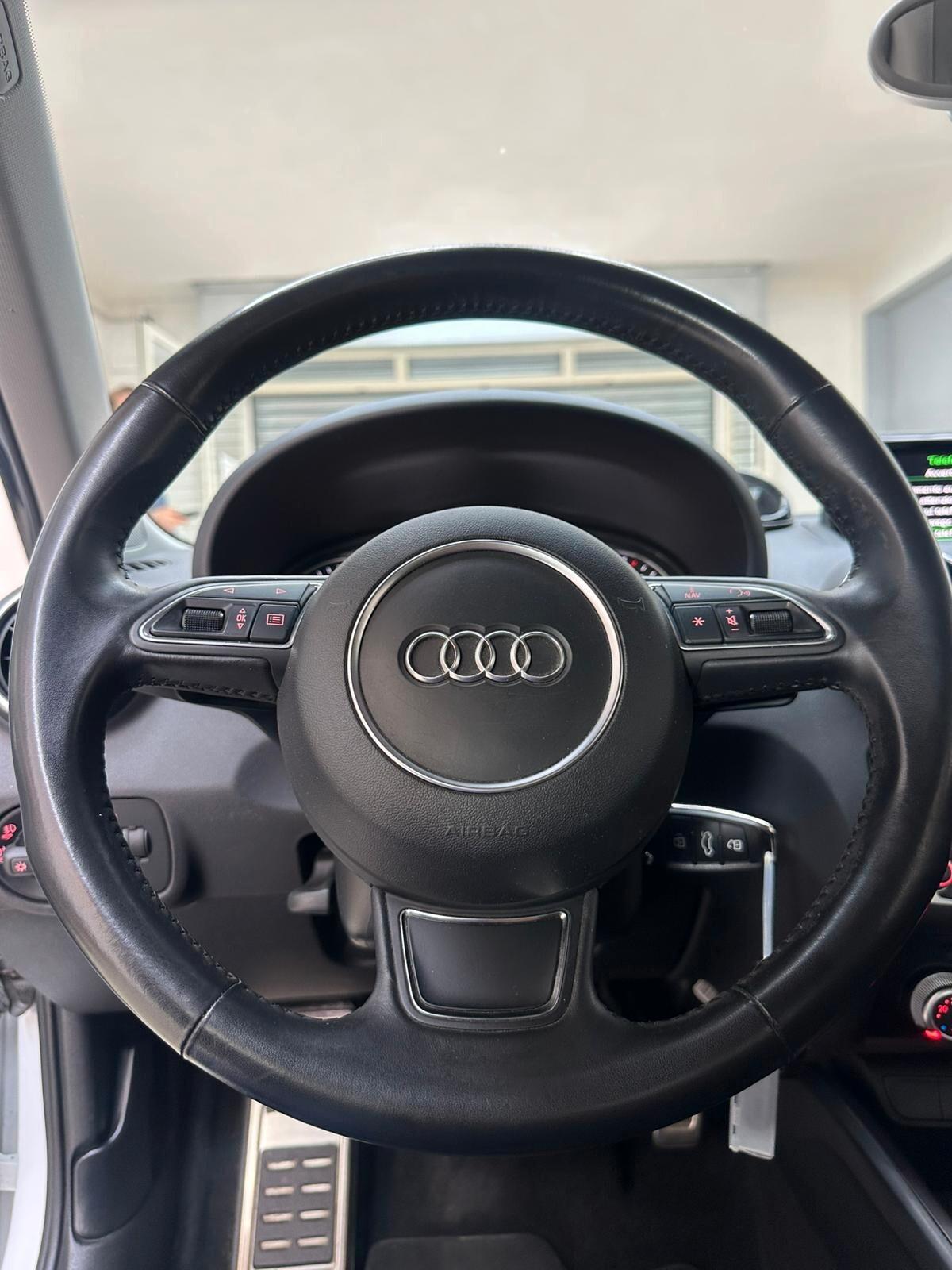 AUDI A1 1.4 90CV S TRONIC AUTOMATICA
