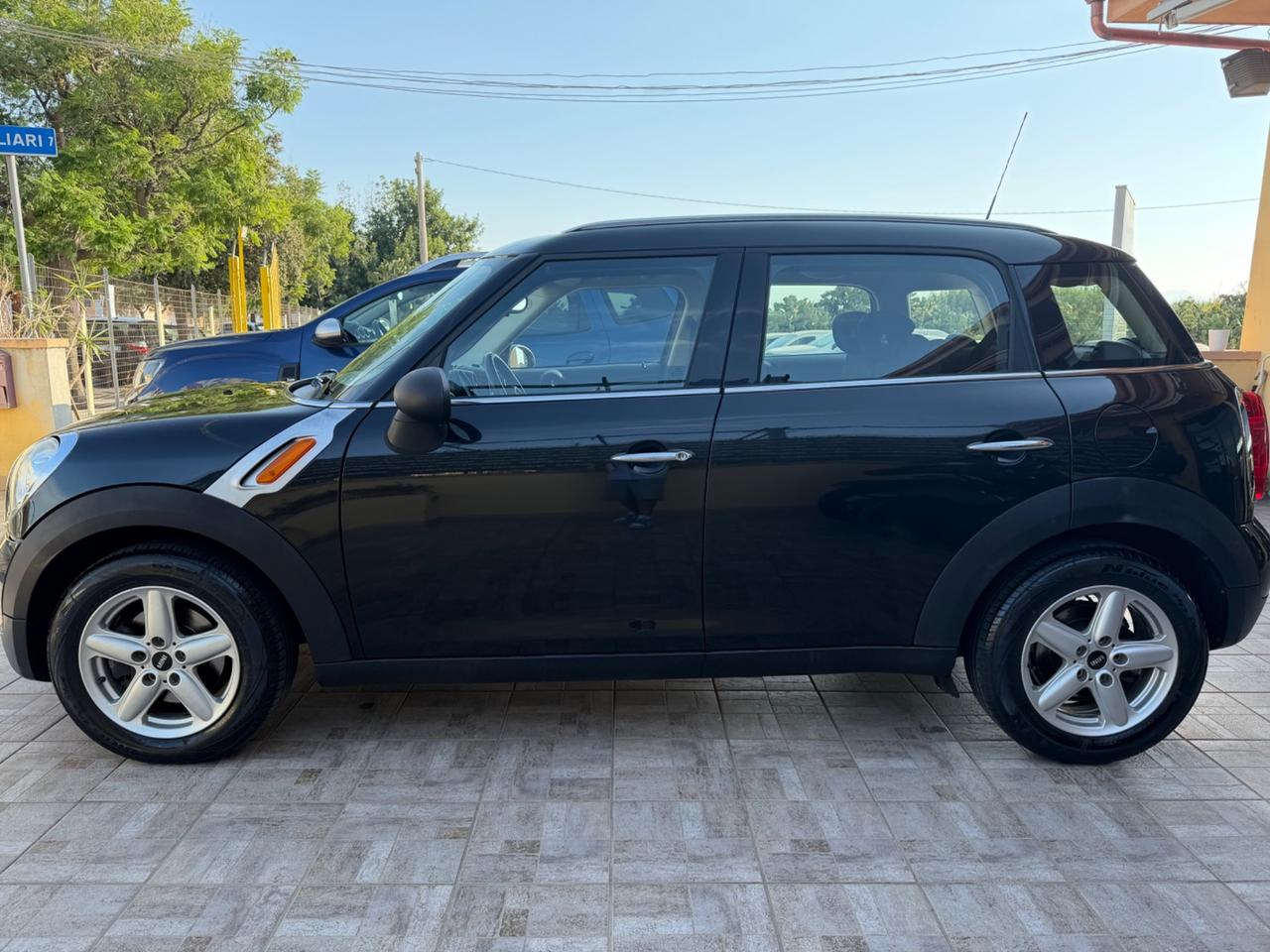 Mini One D Countryman 1.6 Business km 136.000