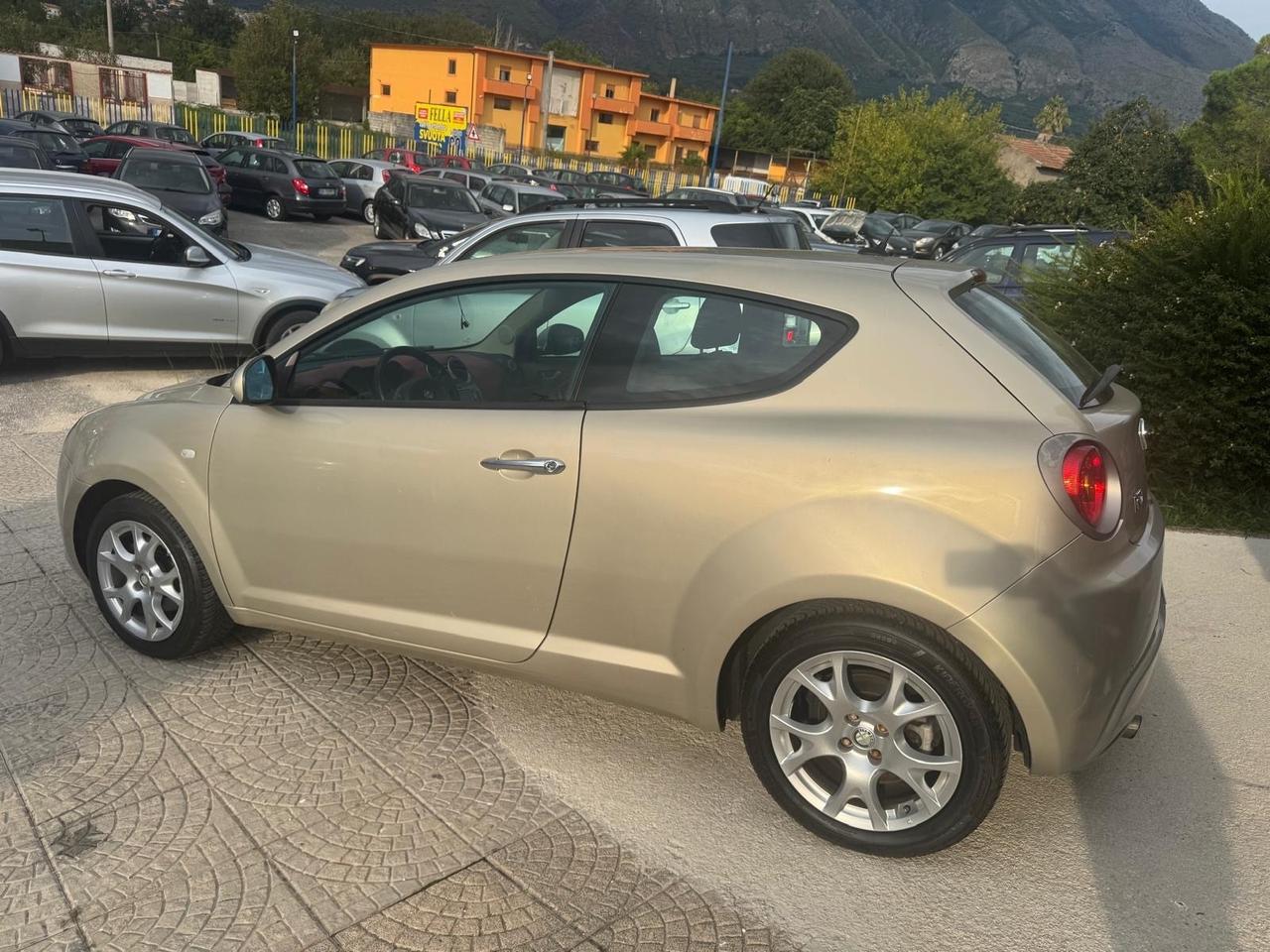 Alfa Romeo MiTo 1.4 T 120 CV GPL Distinctive Premium Pack