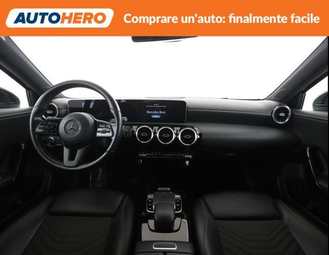 MERCEDES-BENZ A 180 d Automatic Business Extra
