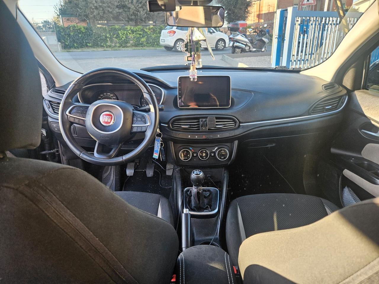 Fiat Tipo 1.6 Mjt S&S SW Lounge