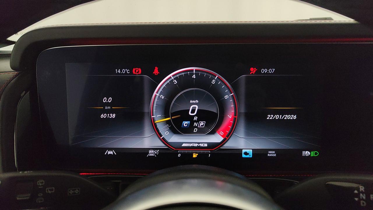 Mercedes-Benz G AMG 63 585cv auto