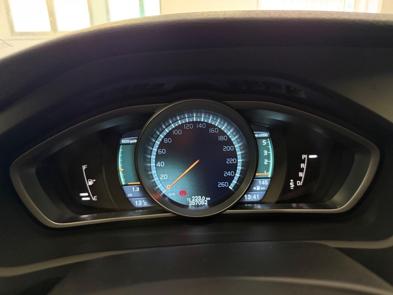 Volvo V40 D3 Geartronic Momentum