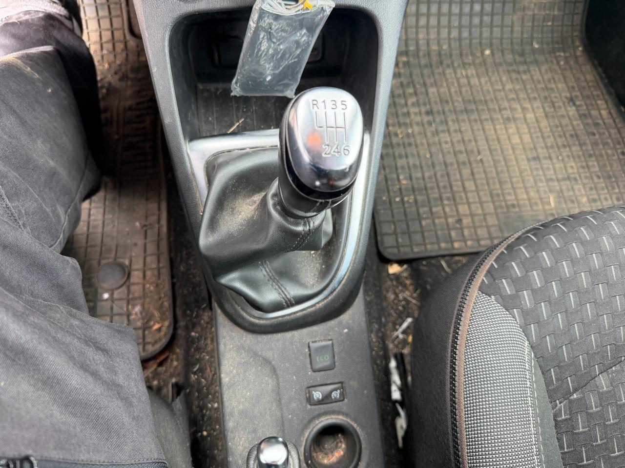 RENAULT CAPTUR 2018 1.5 DIESEL 110 CV *MARCIANTE