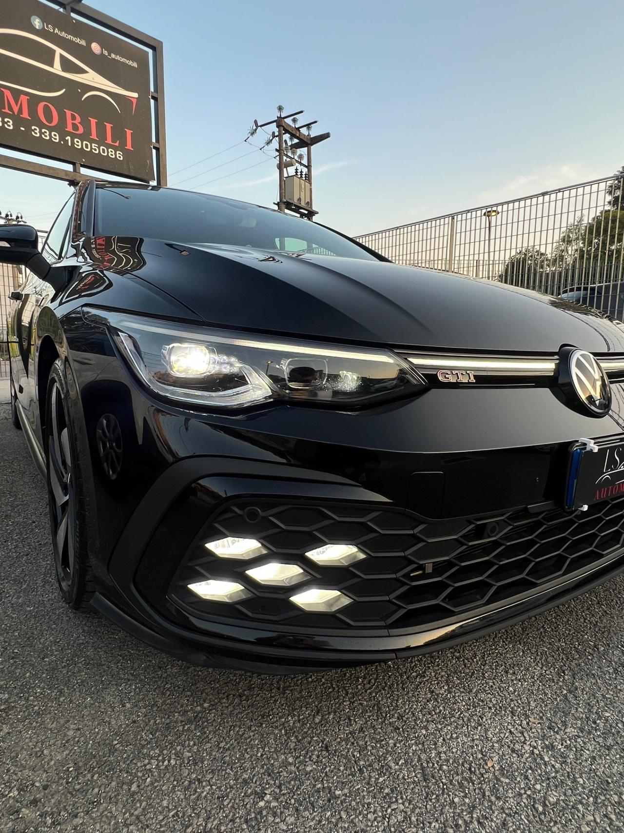 Volkswagen Golf GTI 2.0 TSI DSG
