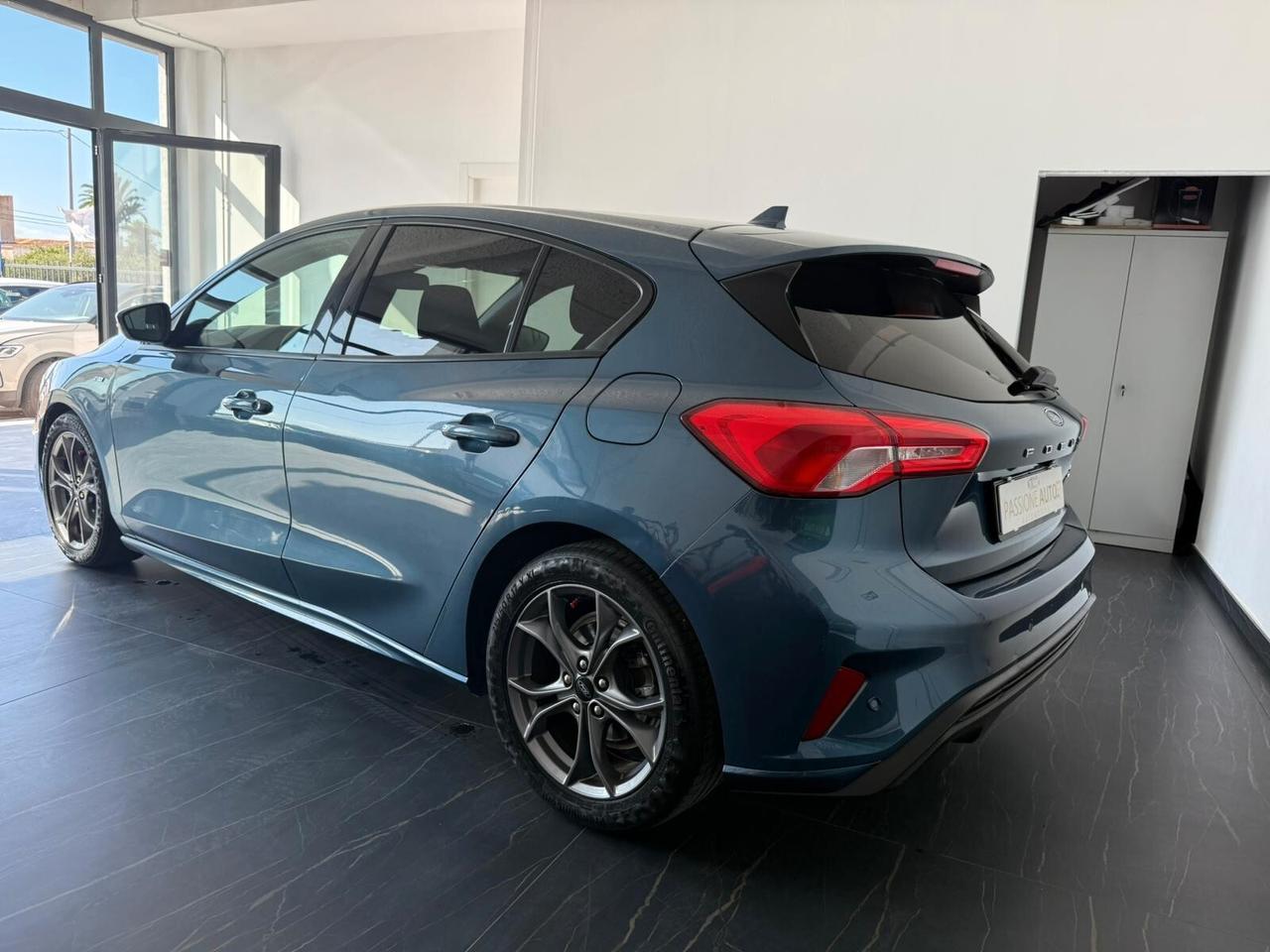 Ford Focus 1.5 EcoBlue 120 CV 5p. ST-Line