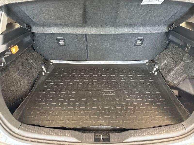 Toyota Auris Hybrid Active ECO
